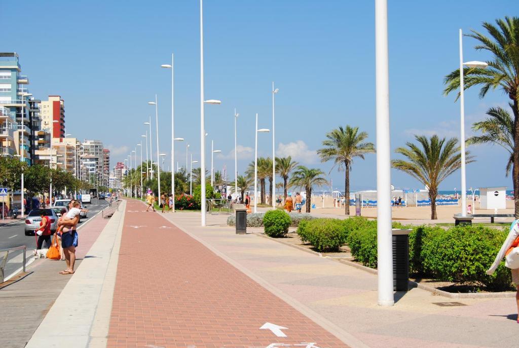 Apartamentos Marblau Peredamar-Julio Y Agosto Solo Familias غانديا المظهر الخارجي الصورة